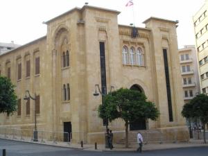 عض الأصابع بين قانون الانتخاب وإعادة الإعمار
